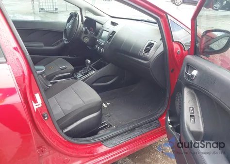 2018 Kia Forte S из США, поврежденный, VIN 3KPFL4A7XJE278272